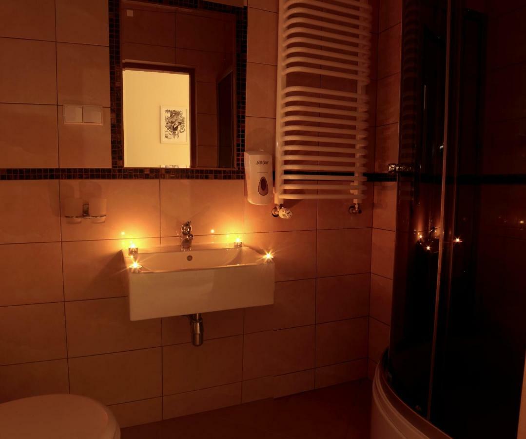 Apartamenty Przy Trakcie Cesarskim ベンギエルスカ・グルカ エクステリア 写真